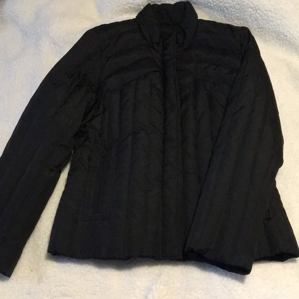 Black puffer jacket sz l